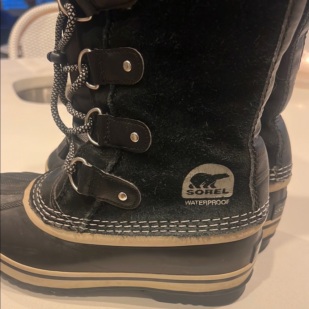 Black and Tan Rain & Snow Boots with Rugged Sole